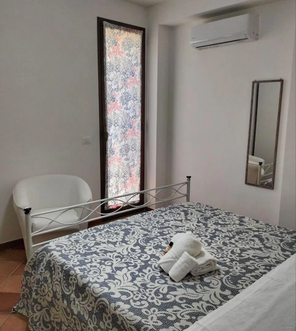 Apartment La Casetta Di Maria Portopalo Di Capo Passero Italy